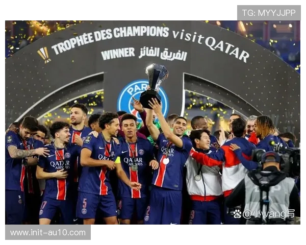 巴黎圣日耳曼抵达科威特,备战与马赛的法国超级杯。